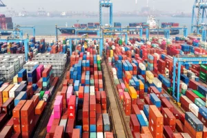 China's Export Surge Signals Pre-Tariff Rush Amid U.S. Trade Tensions