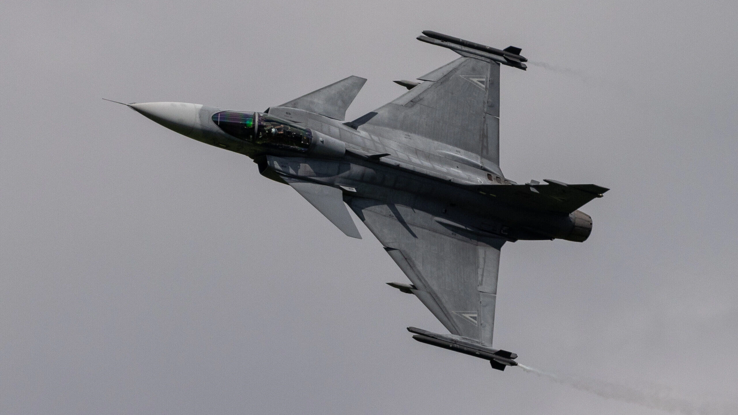 Colombia Chooses Saab Gripen Jets, Shifting Defense Strategy