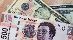 Mexican Peso Rebounds After Dramatic Plunge Amid U.S.-China Trade Tensions