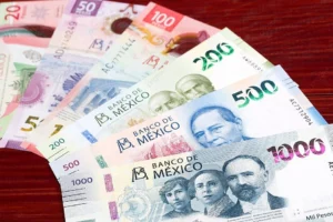 Mexican Peso Reaches Year-High, Showcasing Mexico’s Economic Maneuvering