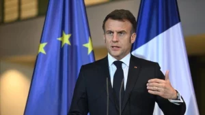 Macron’s Call to Halt U.S. Investments Risks Europe’s Global Standing
