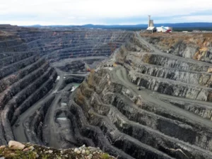 Peruvian Communities Lift Blockade on Glencore Mine After Government Agreement