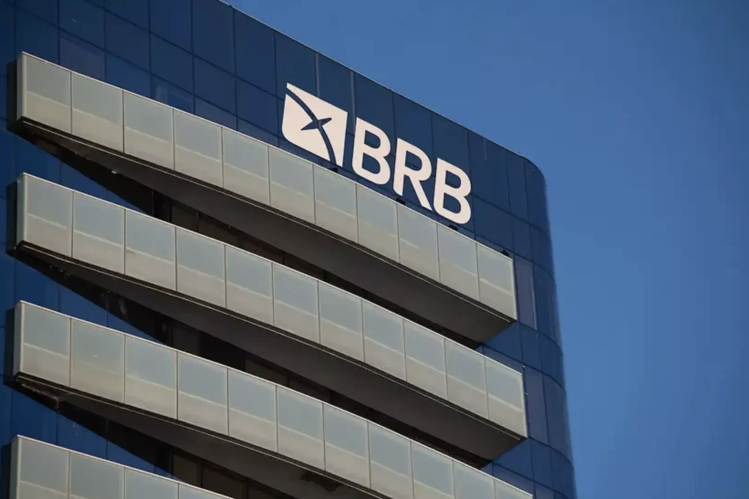 Brazilian Court Blocks BRB’s $360 Million Acquisition of Banco Master Over Legal Concerns