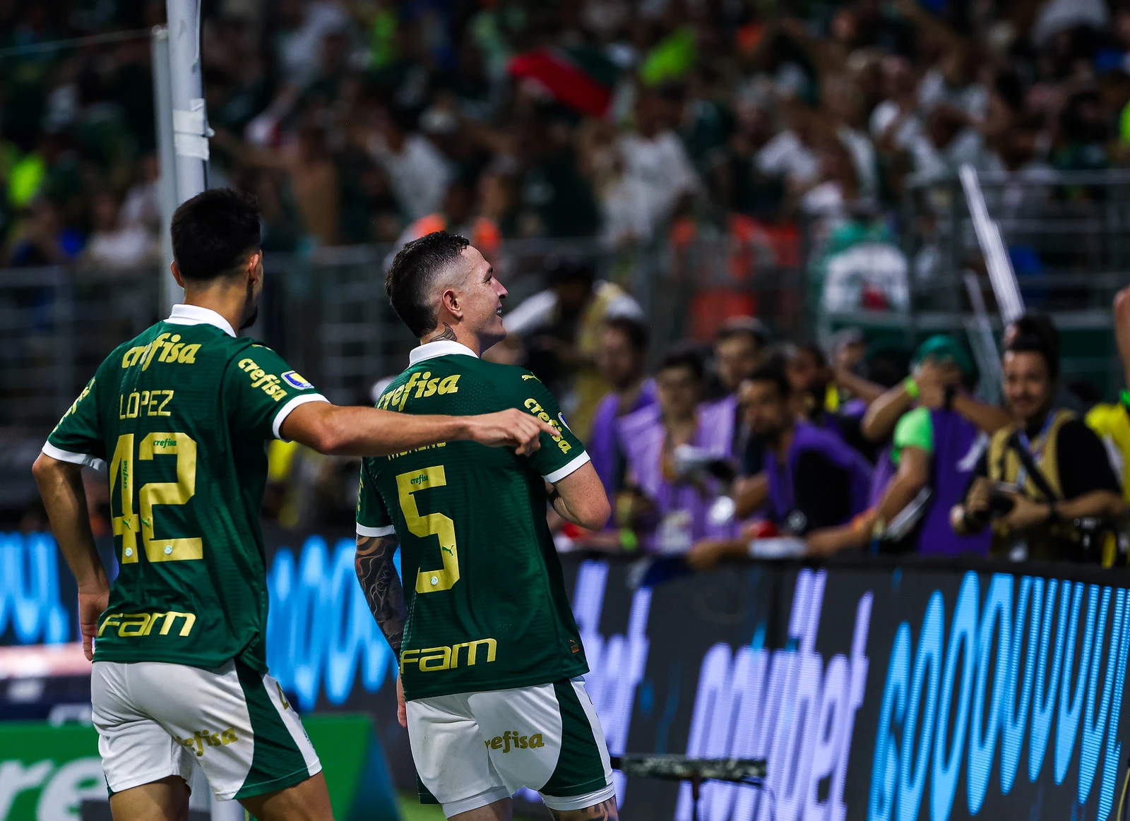 Palmeiras Secures Top League Position Through Strategic Play and Financial Discipline
