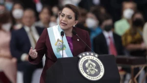 Honduran President Reshuffles Cabinet Amid Electoral Strategy and U.S. Tensions