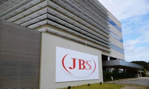 Brazil’s JBS Posts Q1 77.6% Income Surge to $513M as Poultry Offsets U.S. Beef Woes
