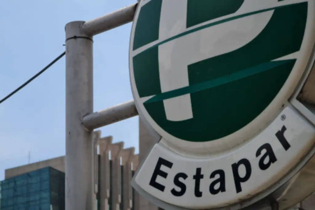 Estapar Defies High Rates with Record Q1 2025 Revenue, Narrows Losses