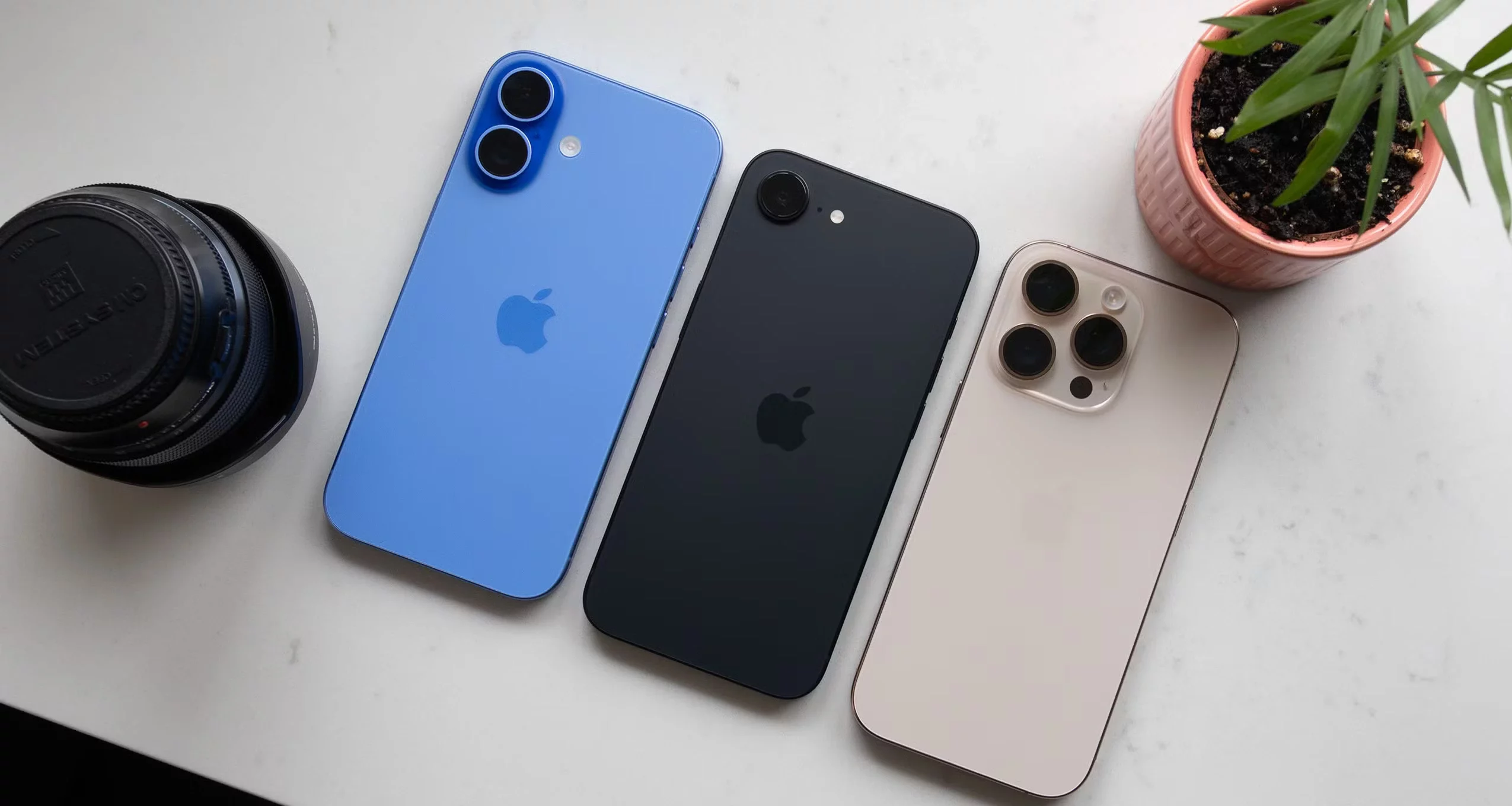 Trump Demands Apple Move iPhone Production to U.S. or Face 25% Tariff