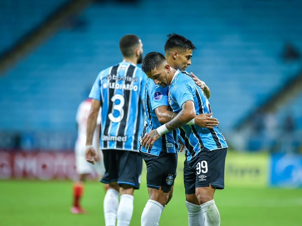Grêmio Crashes Out of Copa do Brasil After Goalless Draw Against CSA