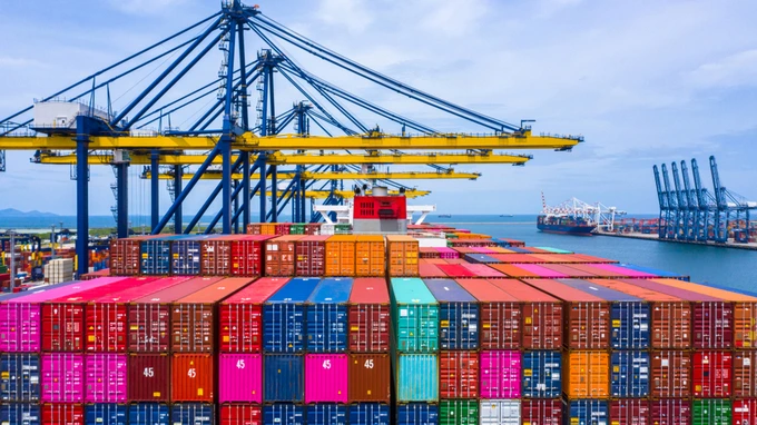 Costa Rica Shifts to High-Tech Exports as Trade Grows 12%