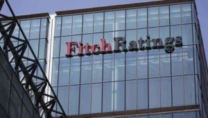 Fitch Signals Possible Rating Boost for Mexico Amid Debt Control Efforts