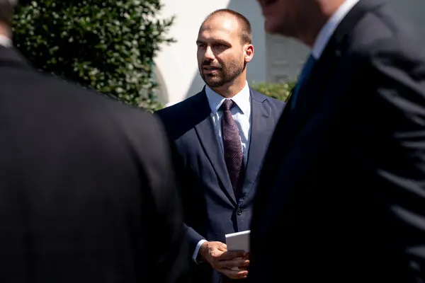 Power Shift on Brazil’s Right: Eduardo Bolsonaro’s Exit Sparks Nikolas Ferreira’s Rise