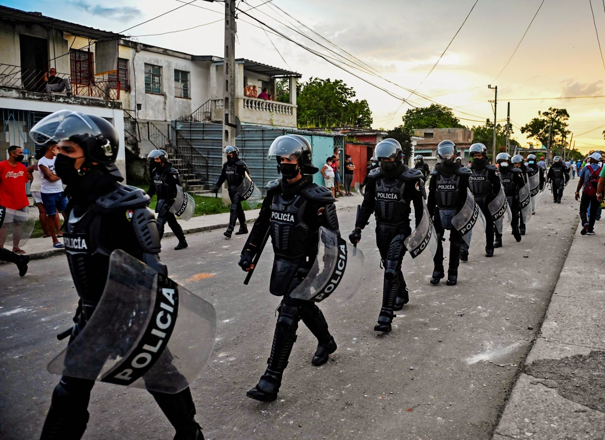 Security Crisis in Latin America Pushes Voters Toward Tougher Leaders