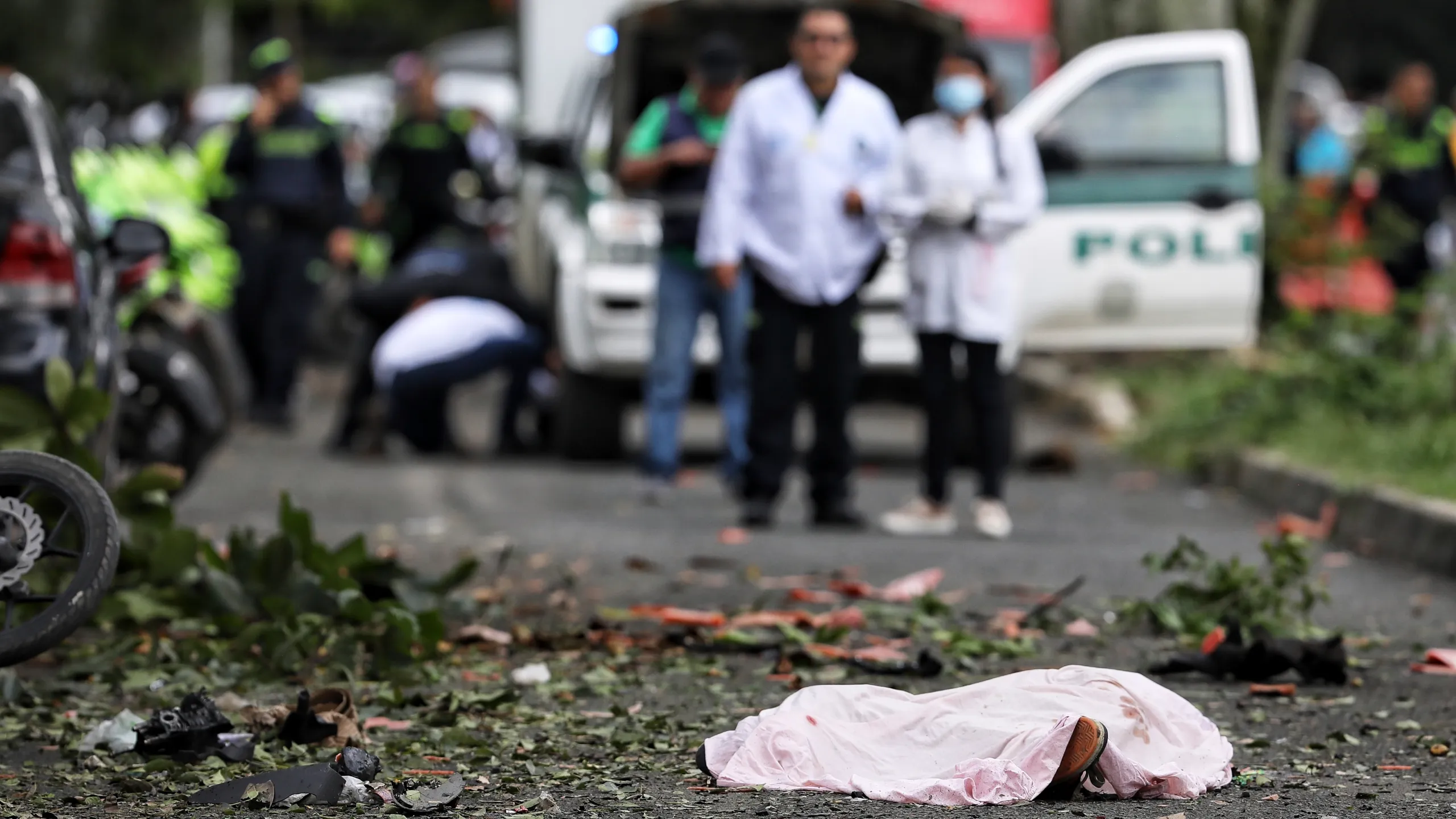 Explosive Attacks Kill Seven in Colombia, Exposing Deep Security Crisis