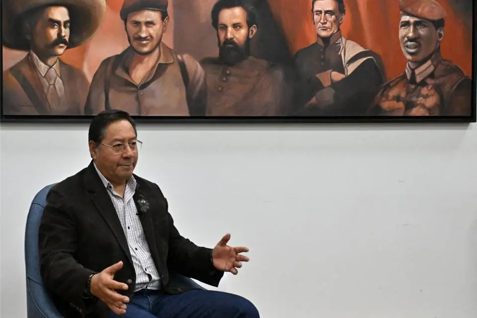 Bolivia Risks Default Without New Funding, Warns President Arce