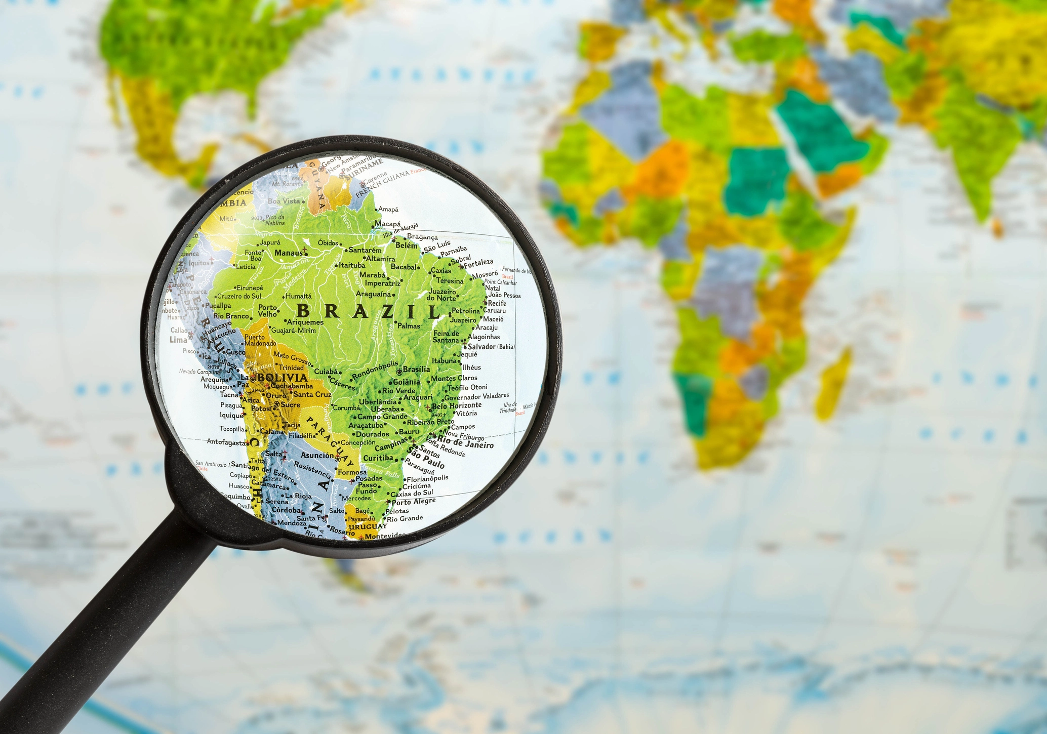 Brazil Maintains Growth in 2025, but Warning Signs Emerge for Investors