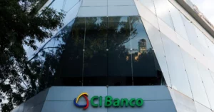 U.S. Blocks Three Mexican Banks Over Fentanyl Money Ties