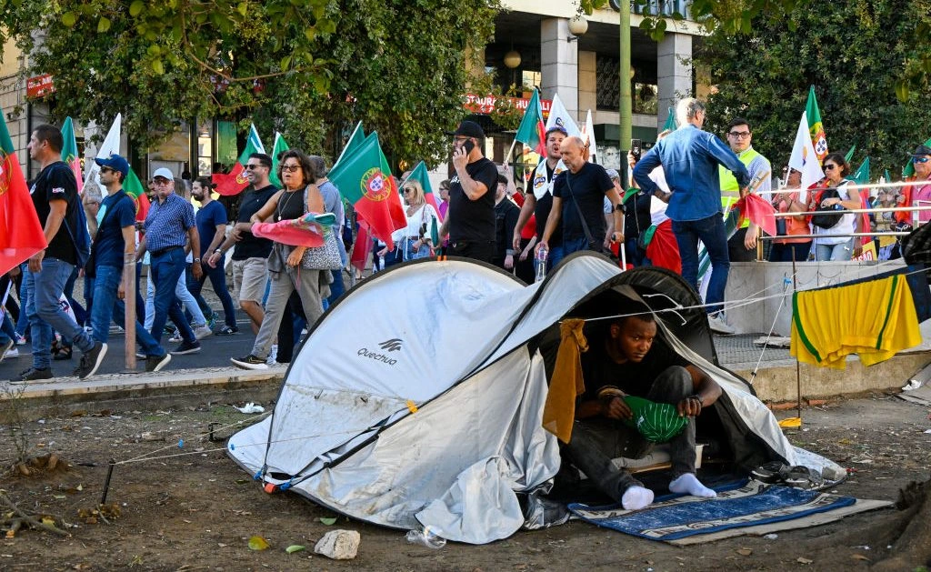 Brazilians Face Mass Expulsion as Portugal Tightens Immigration Policies