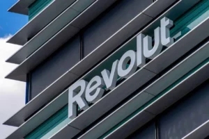 Revolut Buys Small Argentine Bank as Country Opens Up to New Financial Players
