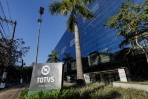 Totvs Expands Insurance Software Reach with Agger Acquisition as Revenue and Profit Climb