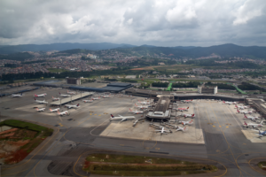 Brazil’s Guarulhos Airport Operator Stalls Debt Payments, Enters Court Protection
