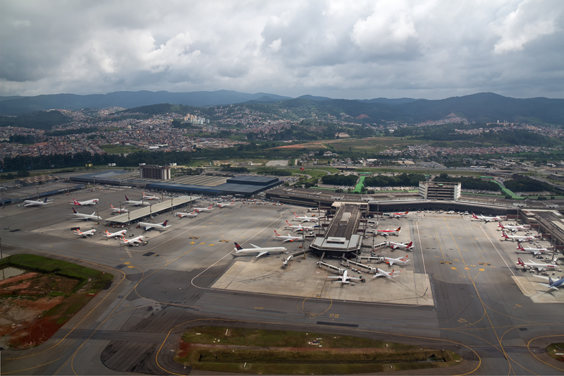Brazil’s Guarulhos Airport Operator Stalls Debt Payments, Enters Court Protection