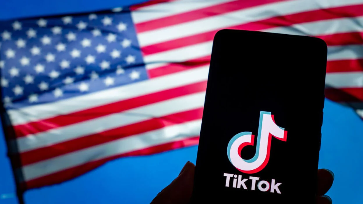 Trump Gives TikTok More Time to Find a U.S. Buyer as China Holds Key