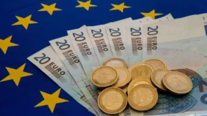 Europe’s Economy Struggles to Grow as Businesses Face Tough Times