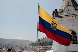 Ecuador’s Economy in Early 2025: Growth Picks Up, But Big Challenges Remain
