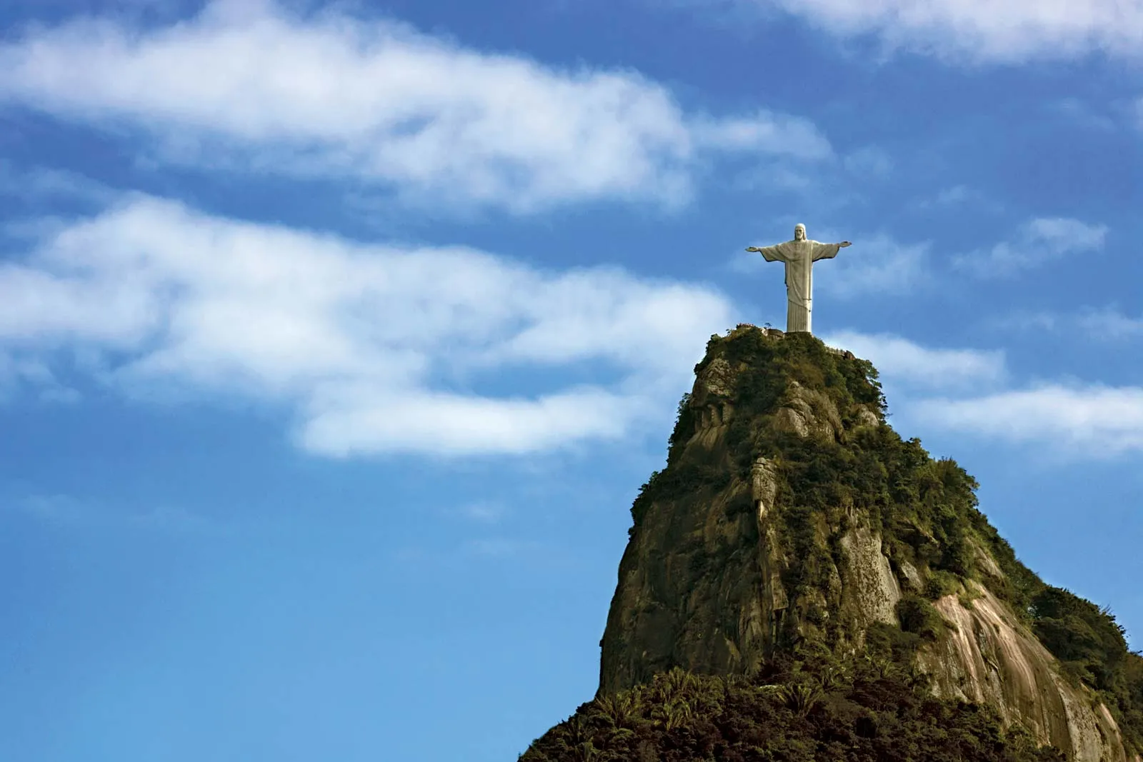 Brazil’s Religious Shift: Still a Christian Powerhouse Amid Rising Secular Trends