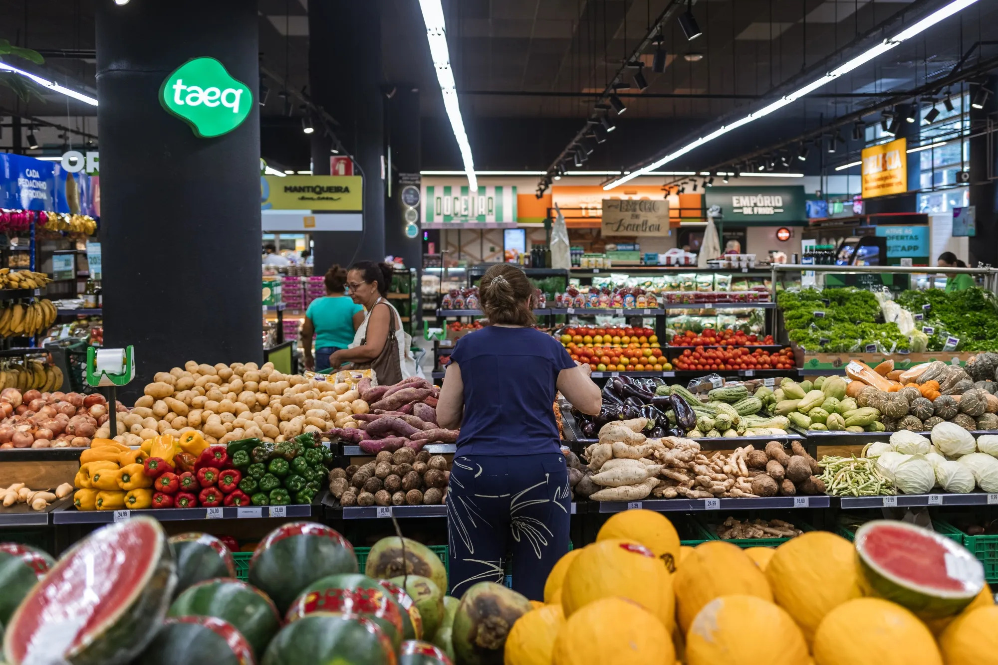 Falling Wholesale Prices and Rising Costs Create New Risks for Brazil’s Economy