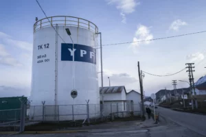 U.S. Judge Orders Argentina to Surrender Oil Giant YPF—Milei Says Never