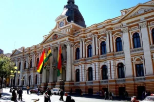Bolivia Registers Nearly 8 Million Voters for Unpredictable Presidential Election