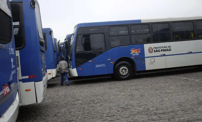 Bus Attacks Shake São Paulo, Threaten City’s Daily Life and Economy