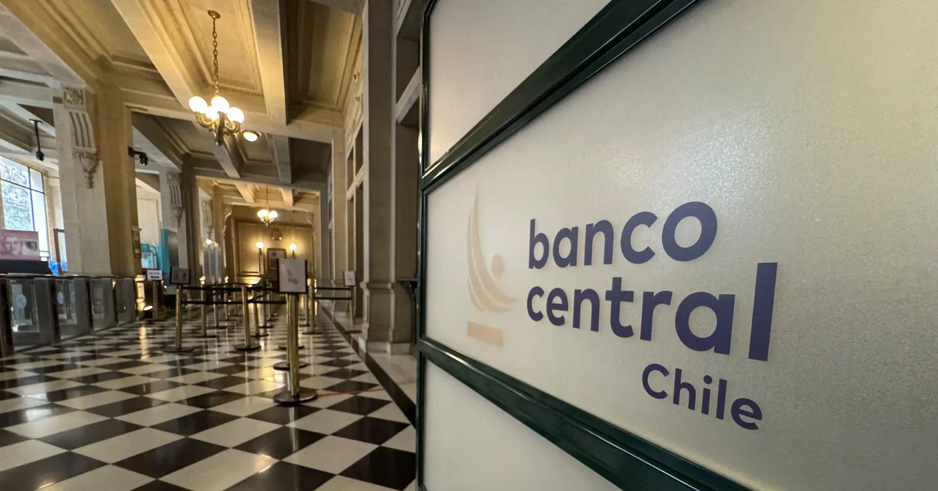 Chile’s Central Bank Cuts Rates: A Move to Balance Inflation and Jobs