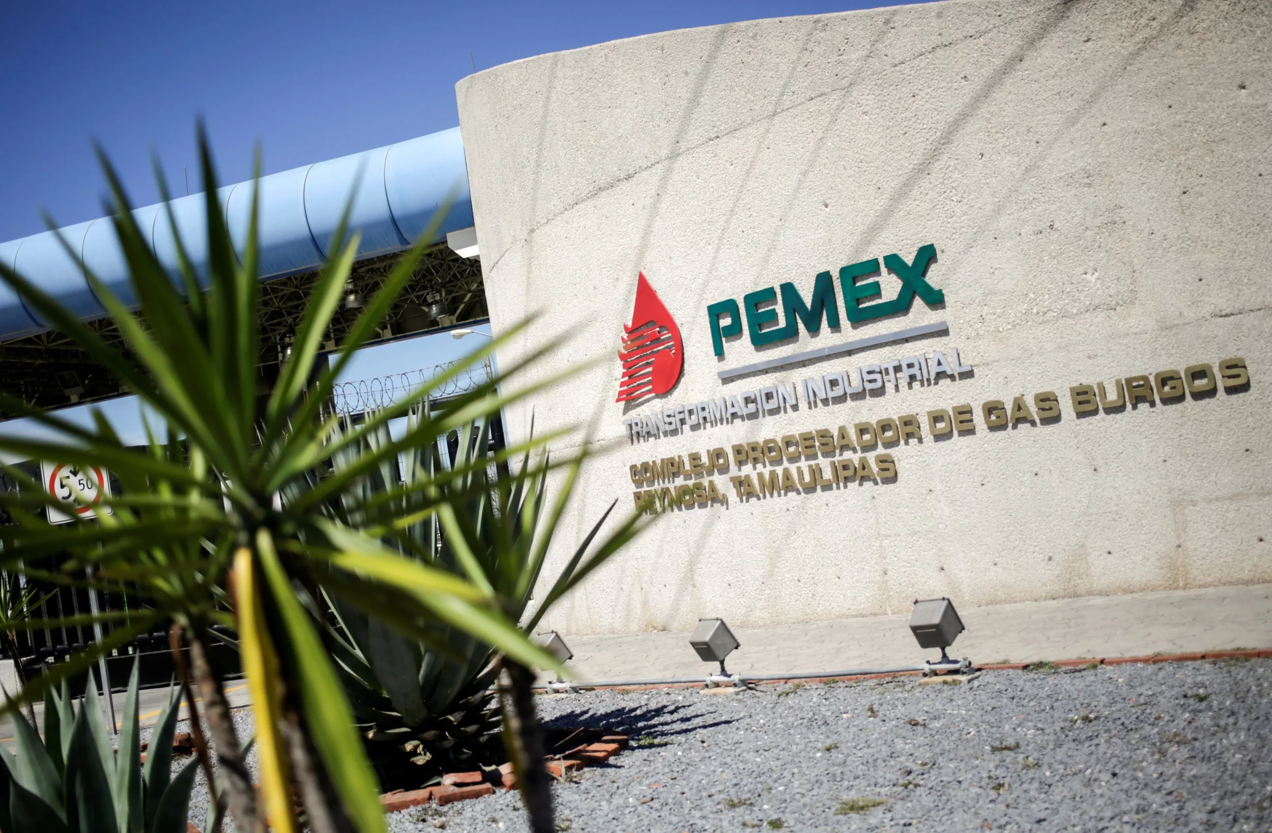 Mexico Pours Billions into Debt-Ridden Pemex, Avoids Direct Bailout but Faces Economic Strain