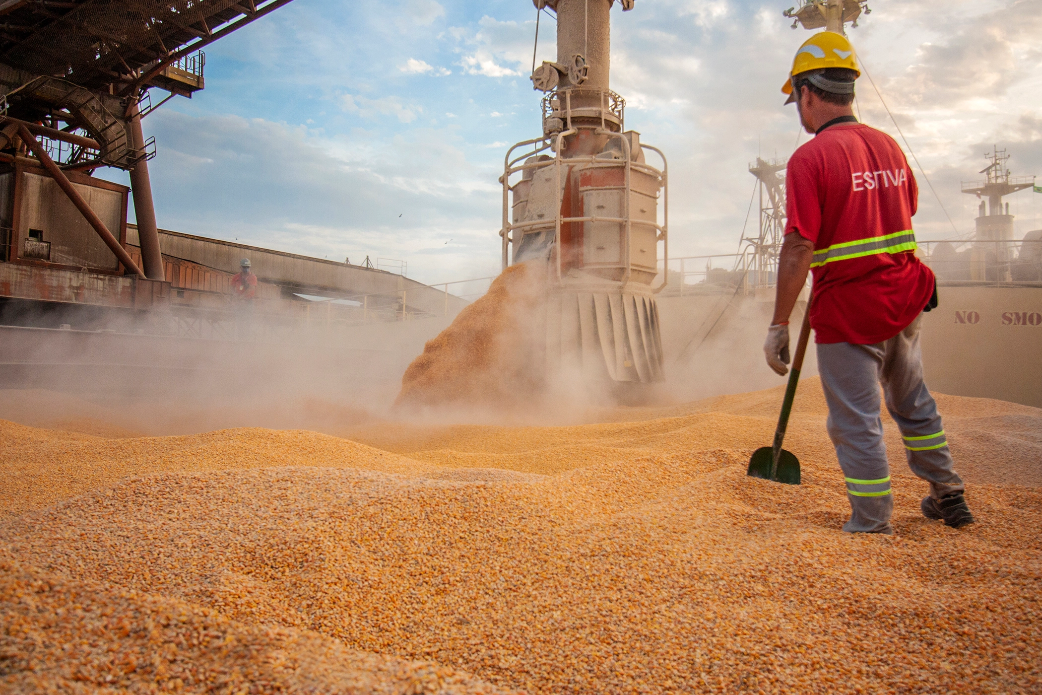 Argentina Ships Corn to China for the First Time, Changing Global Grain Trade