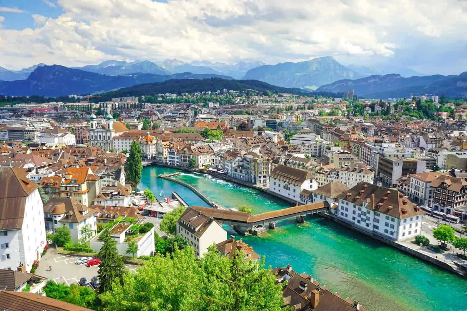 Where Real Wealth Lives: The Countries Where Money Goes Furthest