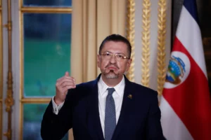 Costa Rica’s Political Reset: Why Top Government Figures Are Stepping Down Before Elections