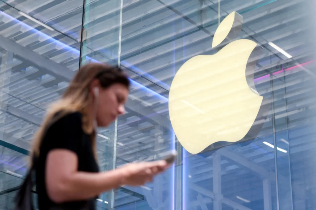 Apple briefly tops $5 trillion market value for first time