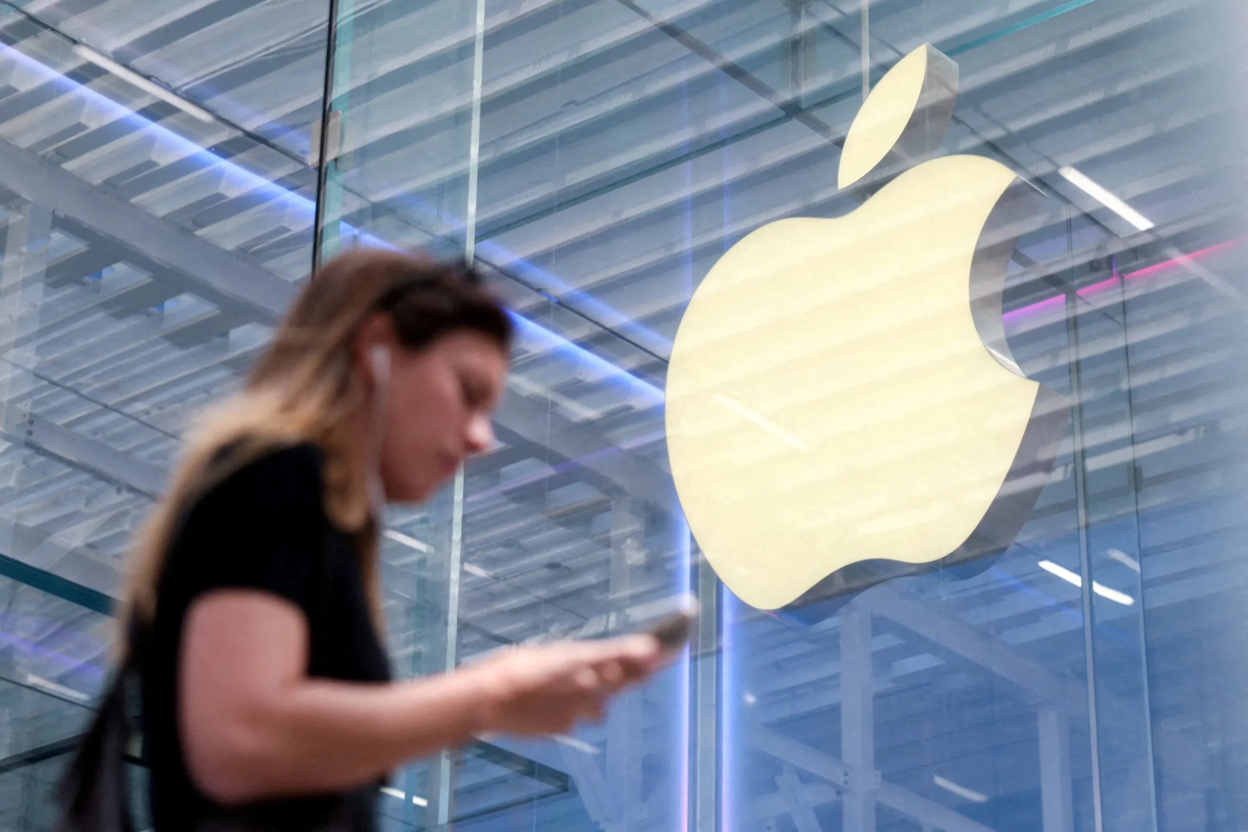 Brazil Moves to Sanction Apple for Blocking Competition in App Store