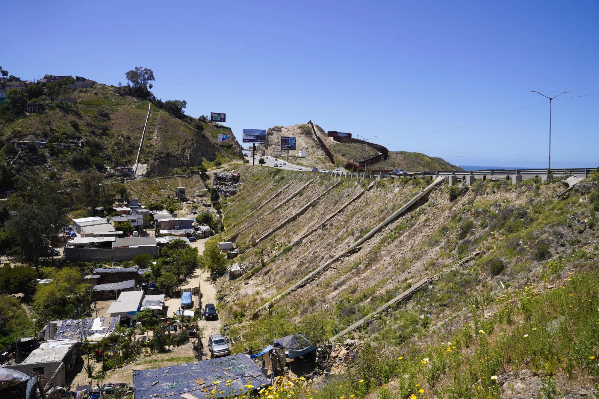 As U.S. Closes Doors, Migrants Build Lives in Mexico