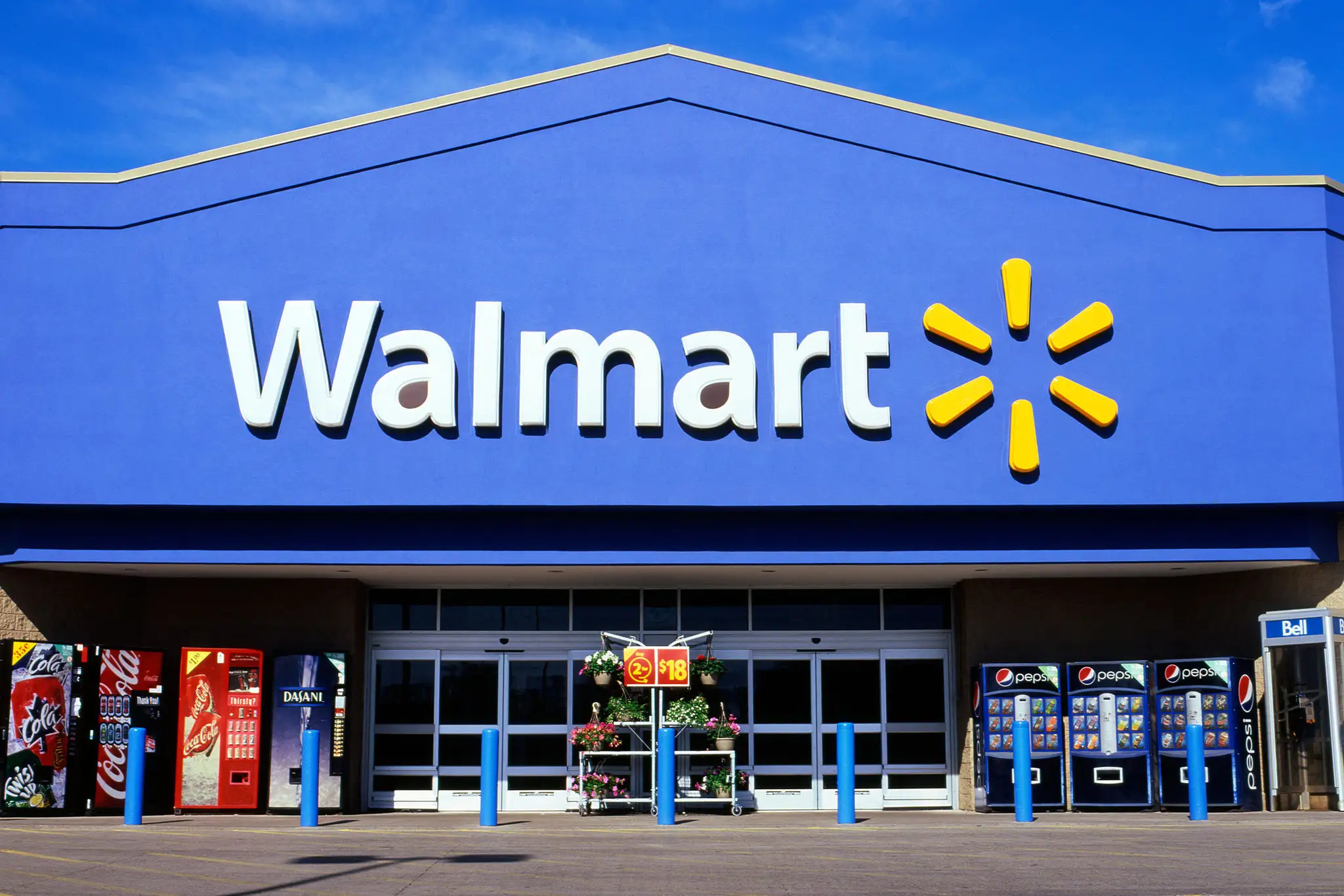 Expanding Footprint, Squeezed Profits: The Challenge Facing Walmart Mexico