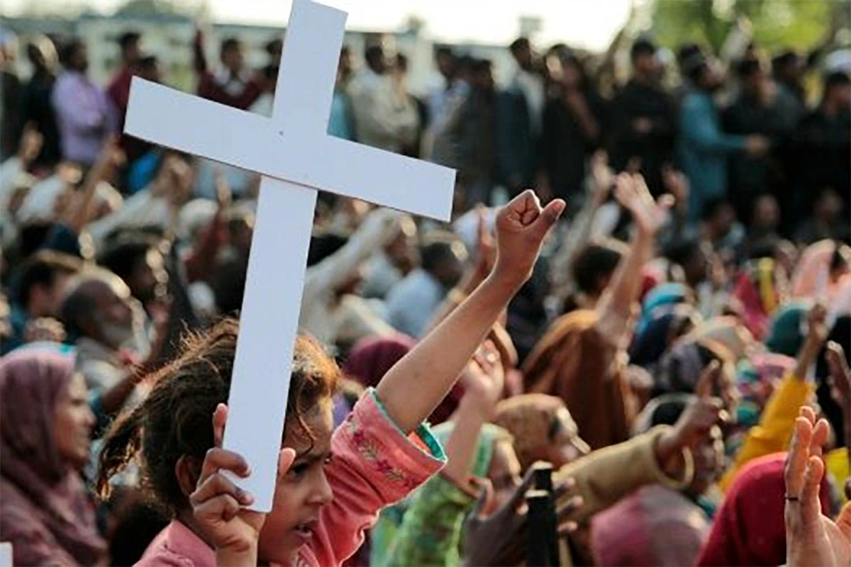 Global Christian News Roundup: Most Compelling Stories July 10 to 23, 2025