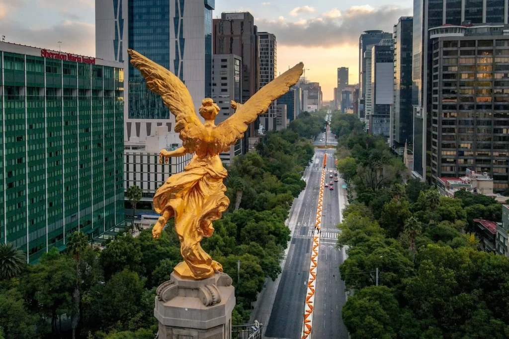 Angel of Independence monument in Mexico City with cityscape