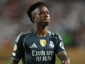 Real Madrid Faces High-Stakes Standoff with Vinícius Júnior over Record Salary Demands