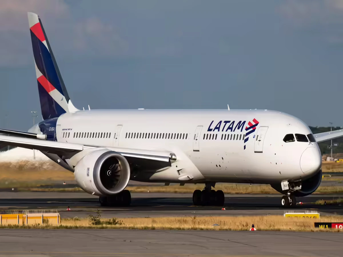 Latam Airlines Overtakes Lithium Giant as Chile’s Most Traded Stock