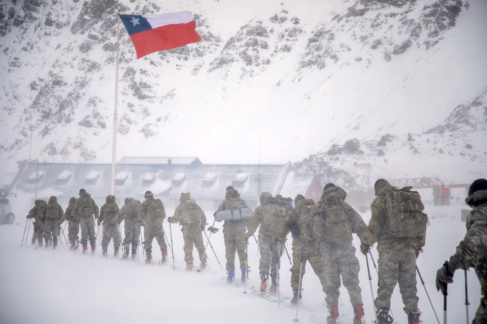 Chile Asserts Southern Readiness With Massive Winter Military Drill