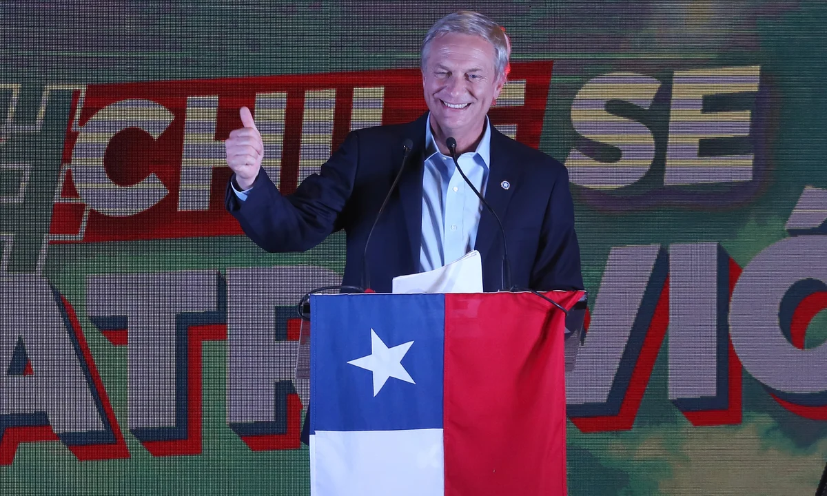 Nationalist Surge: Kast Overtakes Communist Jara as Chile Faces Critical Election