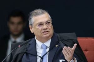 Why Corruption Probes Make Flávio Dino a Bigger Threat to Congress Than Moraes
